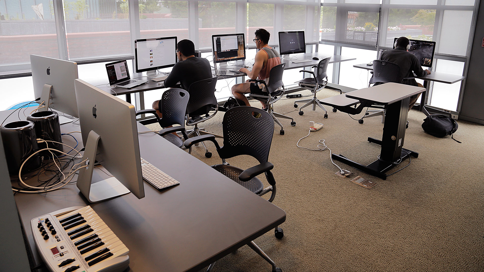 Computer Lab Digital Media Center