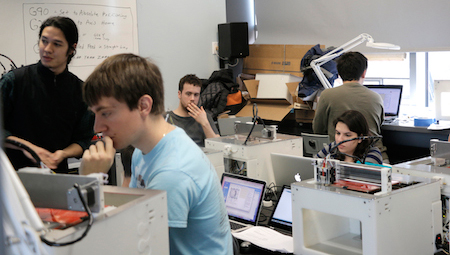 Students building 3d printers during the build class