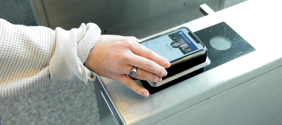Student scanning J-Card using iPhone