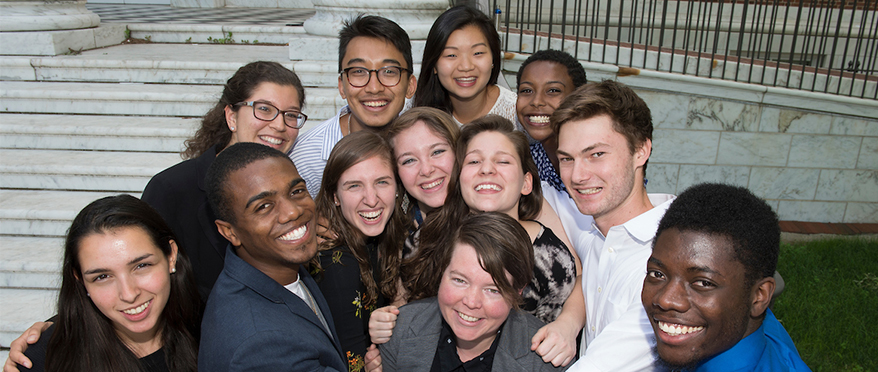 2016 peer mentors group photo